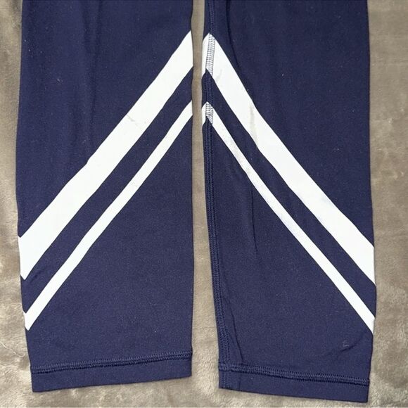 TORY SPORT L Navy Crop White Light Reflective Athletic Leggings - Picture 13 of 14